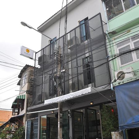 Sabye Club Hostel Bangkok Esterno foto