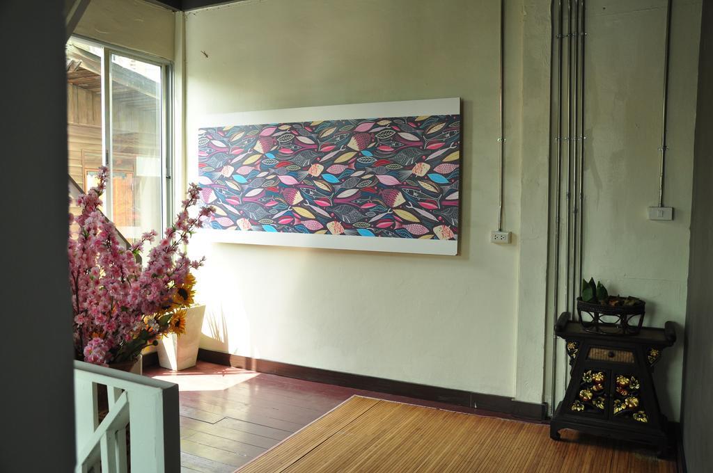 Sabye Club Hostel Bangkok Esterno foto